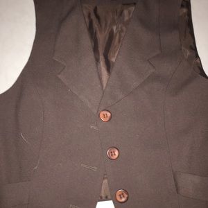 Barami brown vest